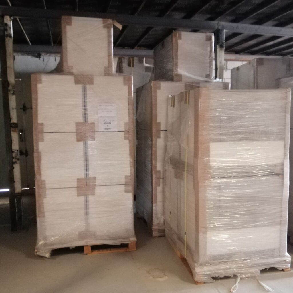 شركة تخزين اثاث 